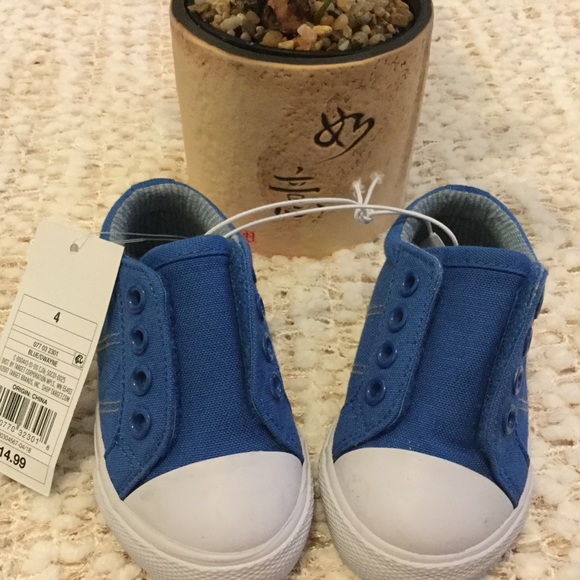 Cat & Jack Other - Cat and Jack canvas sneakers